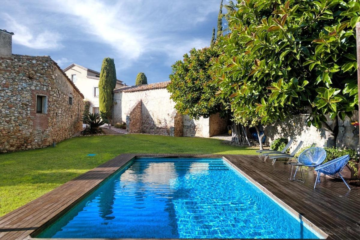 Mas Vives, Exclusiva Masia Del Siglo Xv Cabrils